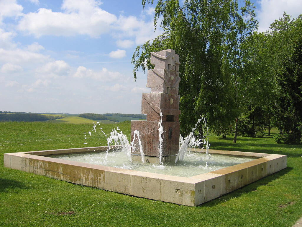 ECF Fontaines - Paron